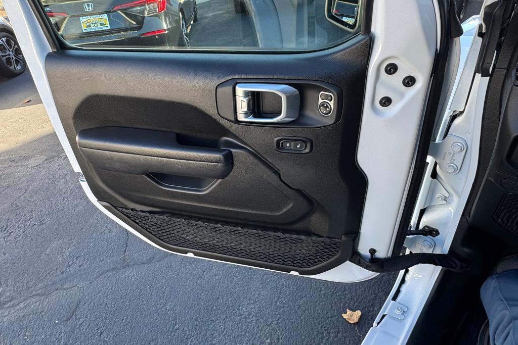 used 2024 Jeep Wrangler car