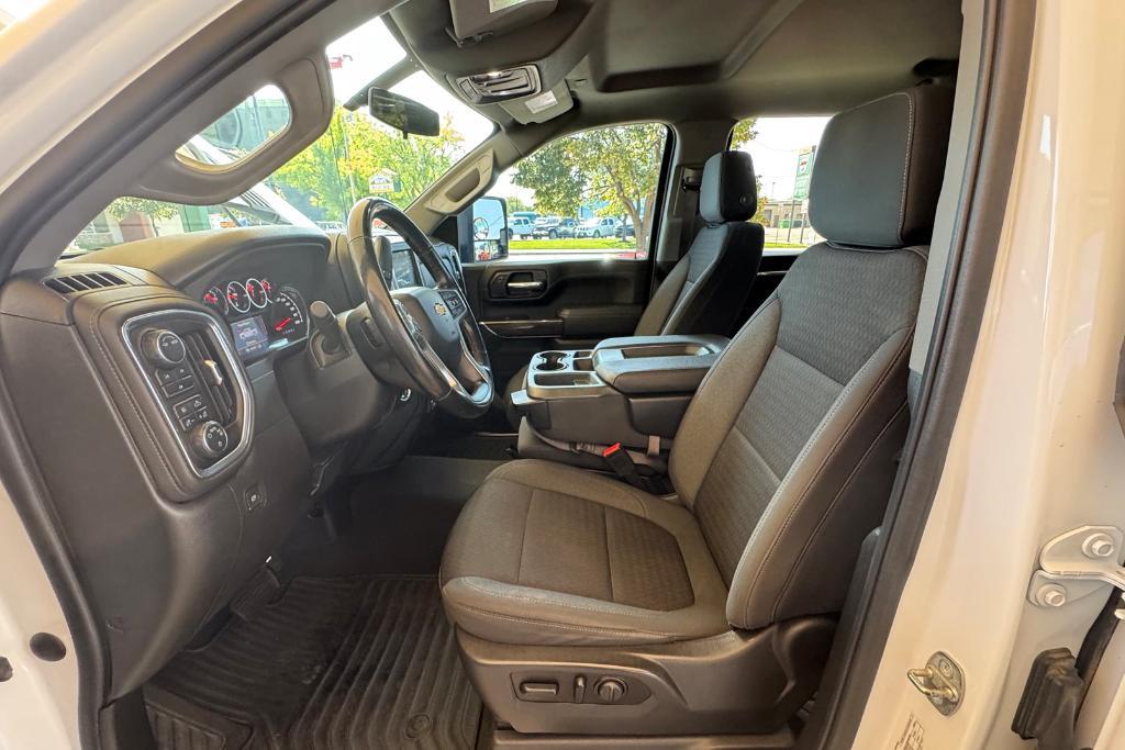 used 2023 Chevrolet Silverado 3500 car