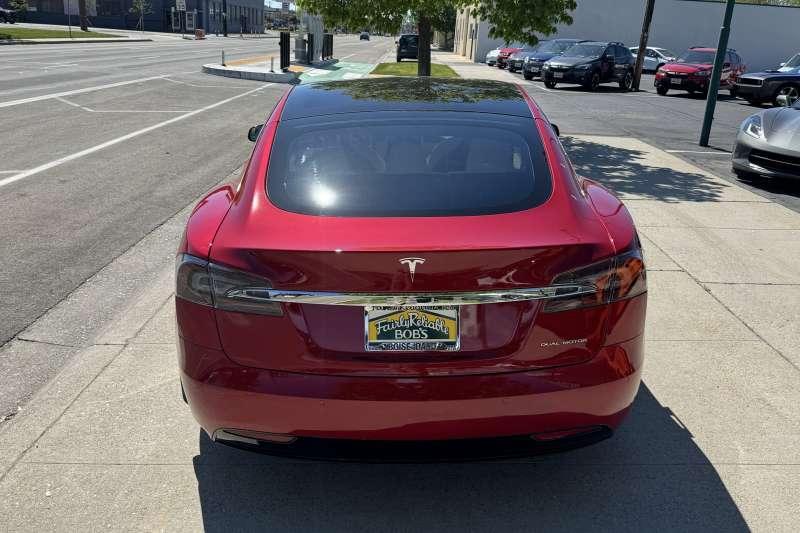 used 2020 Tesla Model S car