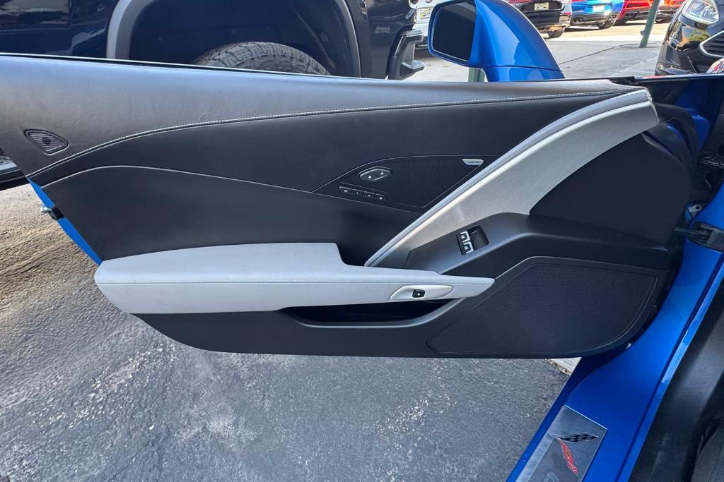 used 2014 Chevrolet Corvette Stingray car