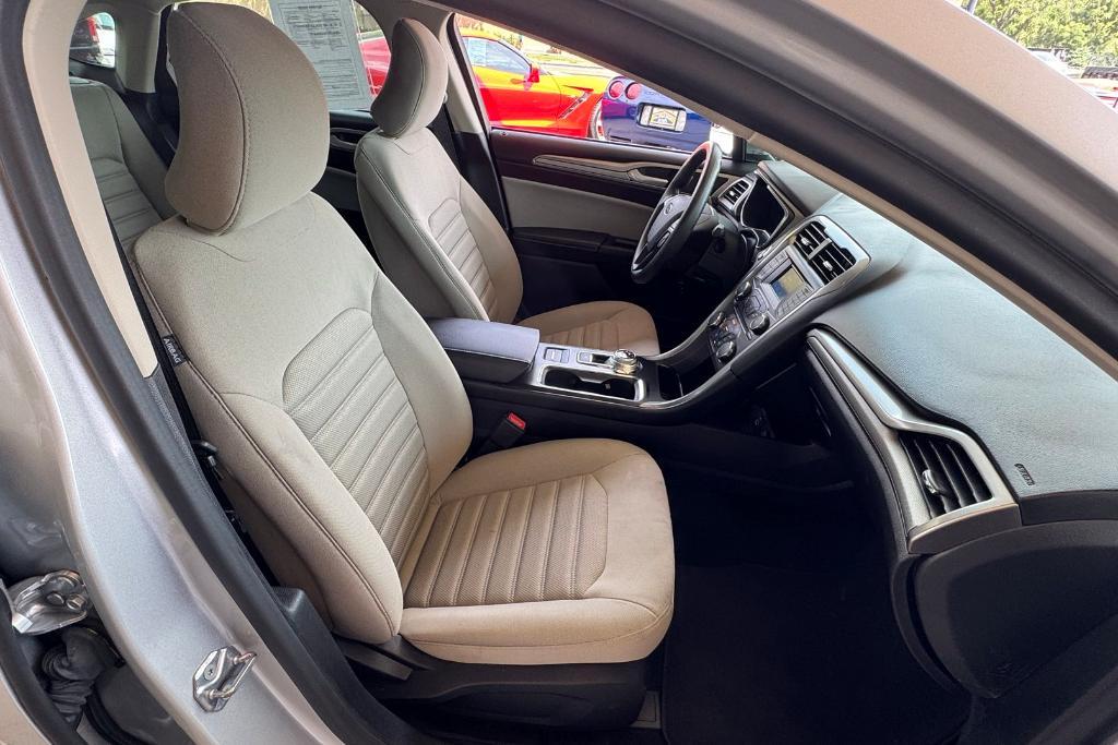 used 2018 Ford Fusion Hybrid car