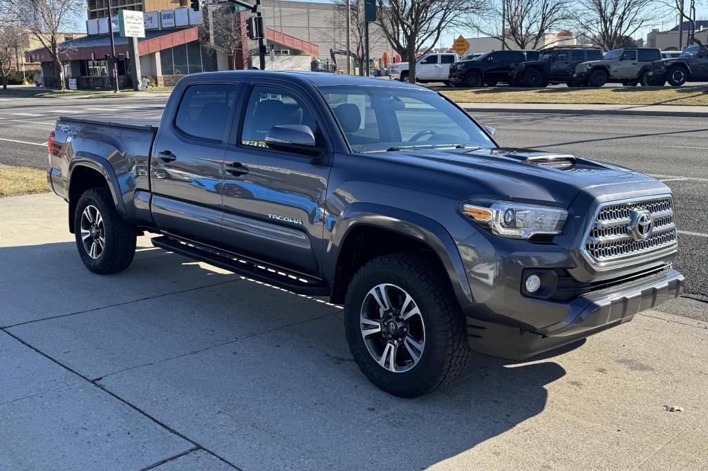 used 2017 Toyota Tacoma car