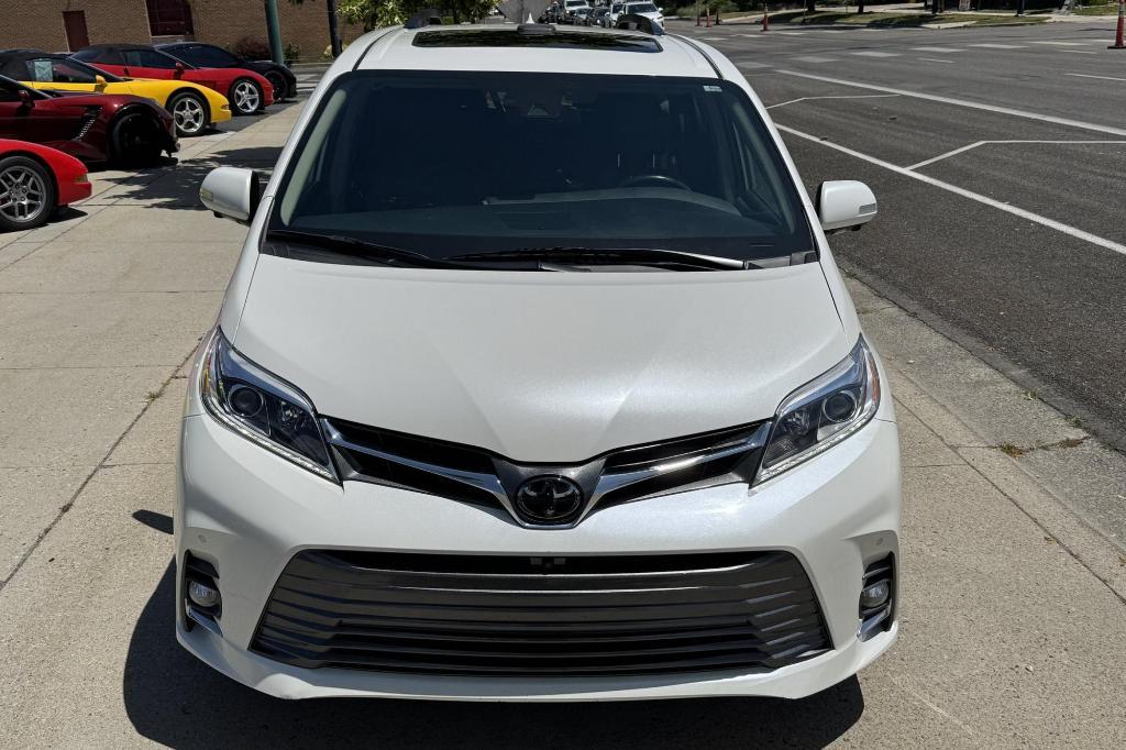 used 2020 Toyota Sienna car