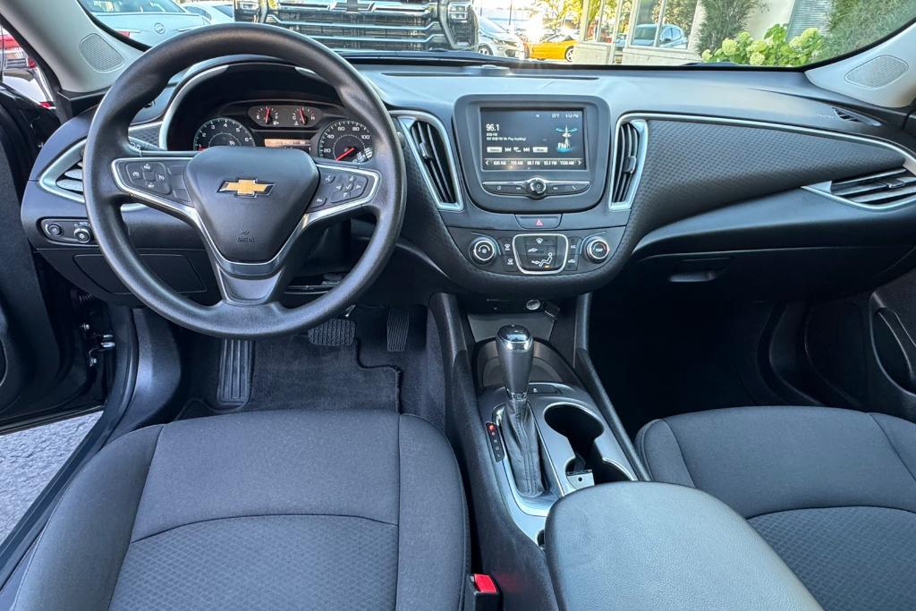 used 2018 Chevrolet Malibu car