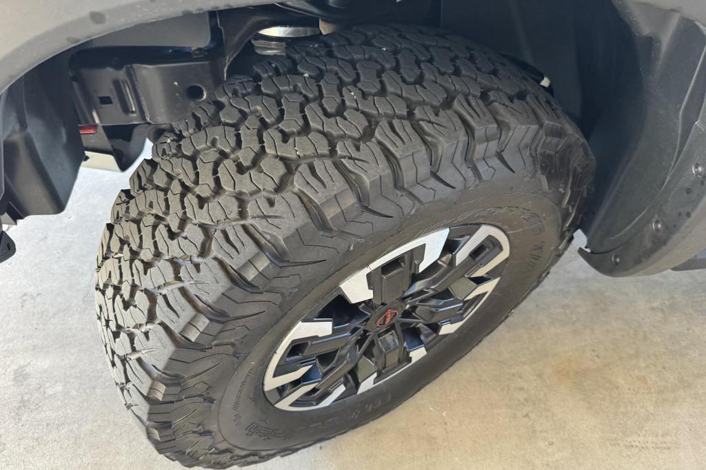 used 2023 Nissan Frontier car