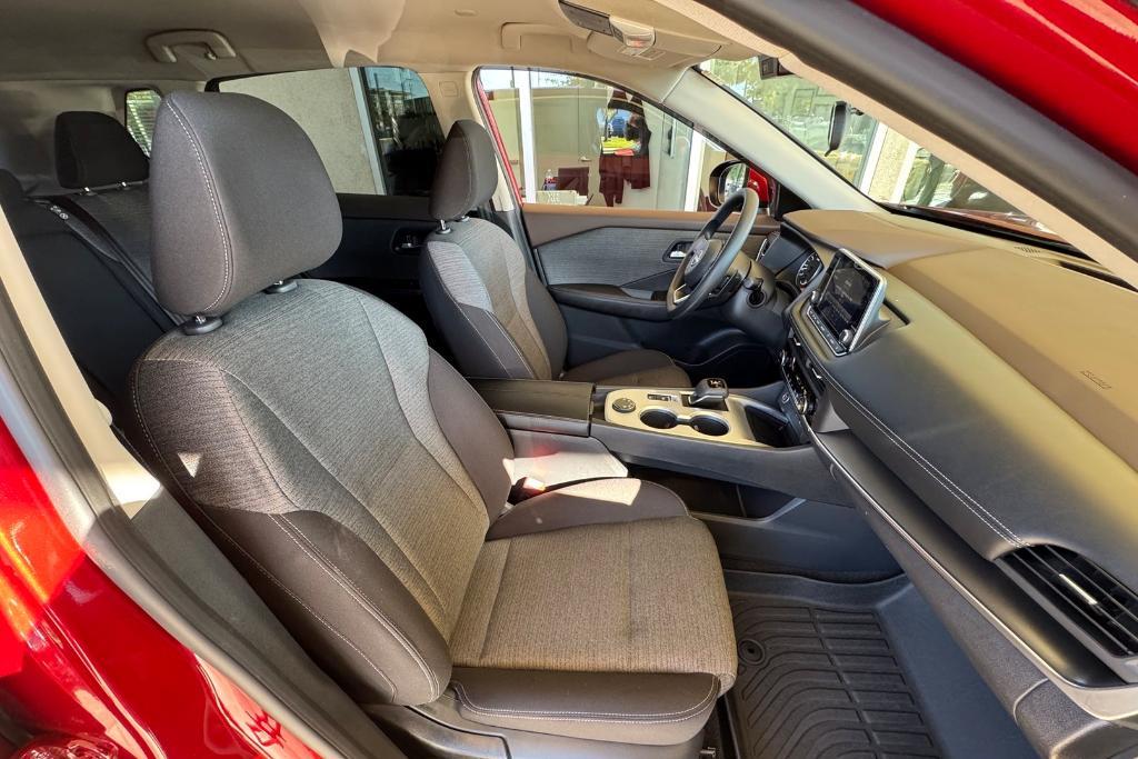 used 2023 Nissan Rogue car