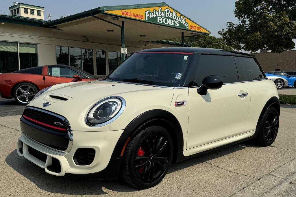 used 2017 MINI Hardtop car