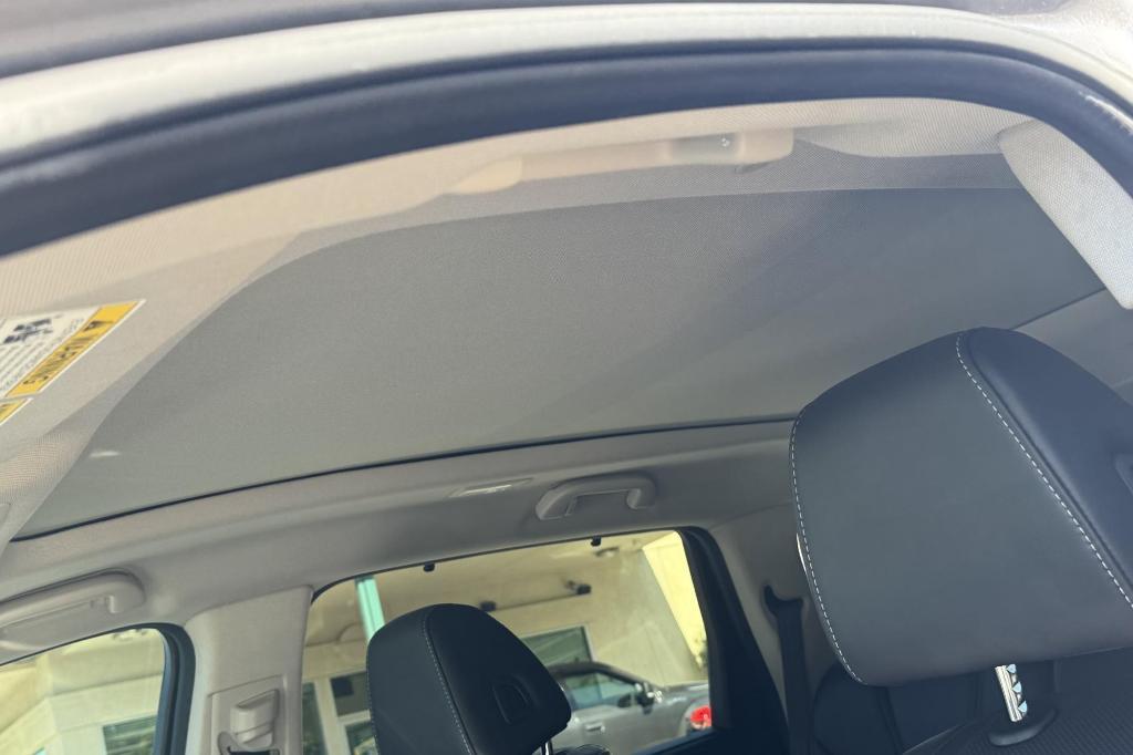 used 2022 Acura MDX car