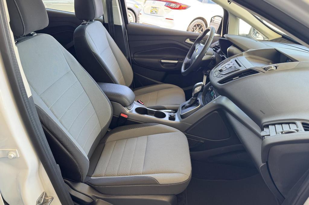 used 2016 Ford C-Max Hybrid car