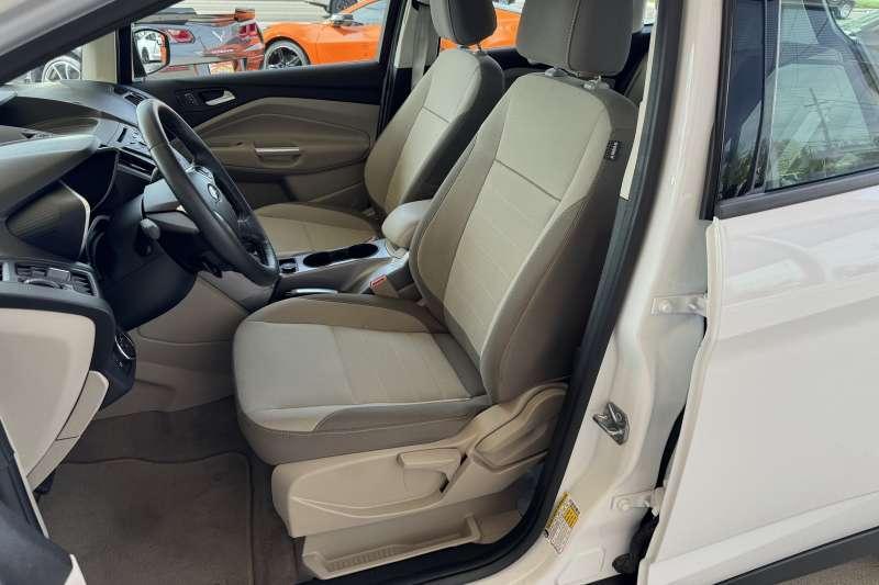 used 2014 Ford C-Max Hybrid car