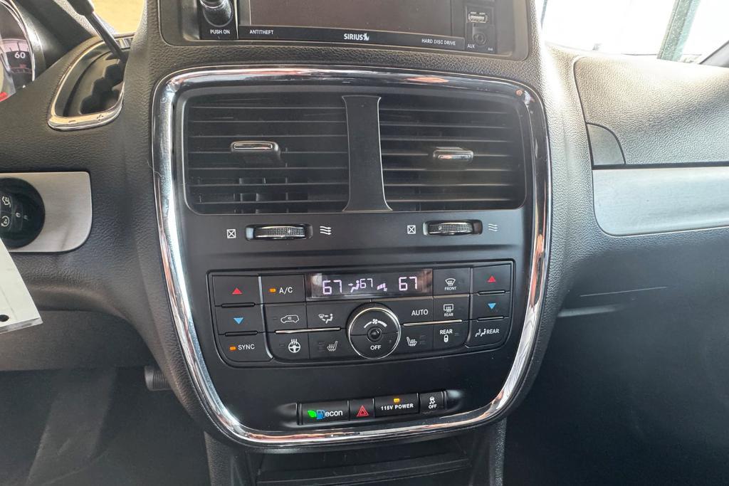 used 2017 Dodge Grand Caravan car
