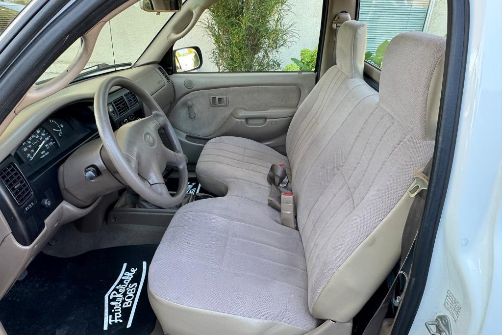 used 2002 Toyota Tacoma car