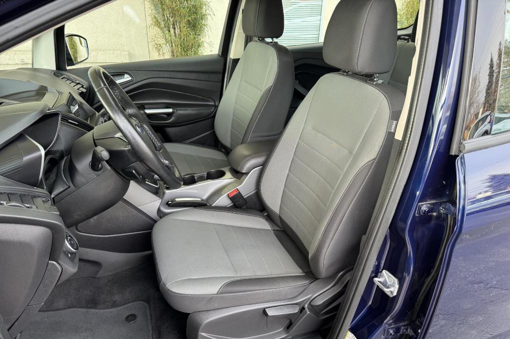 used 2016 Ford C-Max Hybrid car