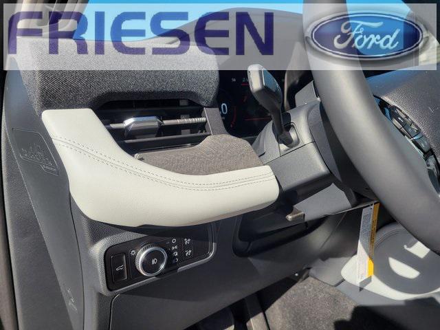 new 2025 Ford Explorer car, priced at $59,385