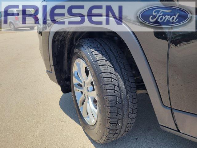 used 2019 Jeep Cherokee car, priced at $12,765