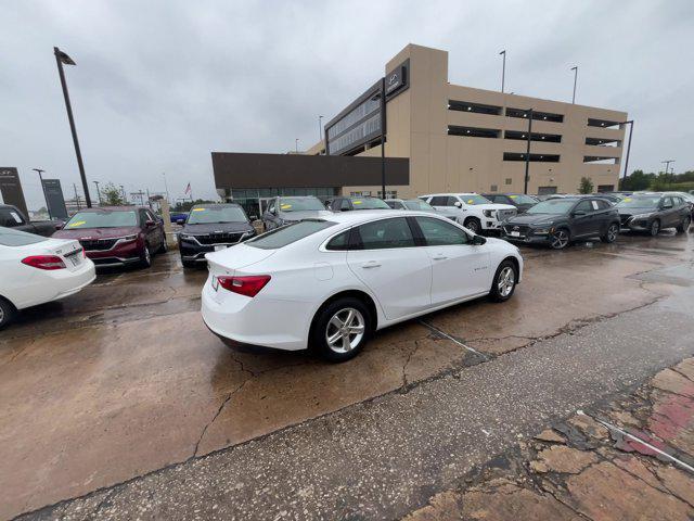 used 2023 Chevrolet Malibu car, priced at $18,662