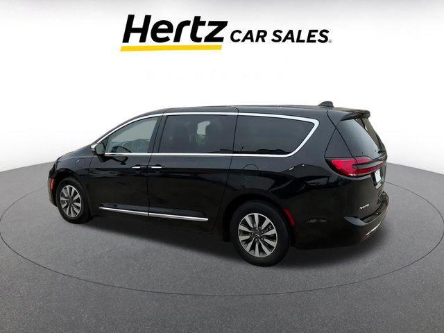 used 2023 Chrysler Pacifica Hybrid car, priced at $30,915