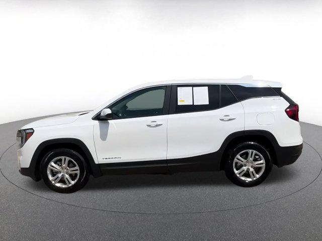 used 2024 GMC Terrain car, priced at $21,658