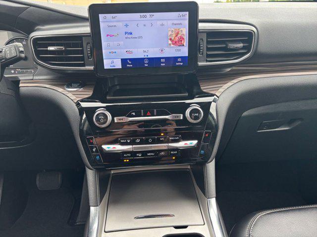 used 2024 Ford Explorer car, priced at $34,514