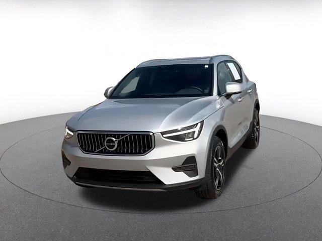 used 2024 Volvo XC40 car, priced at $29,385