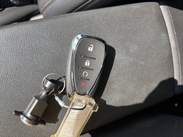 used 2025 Chevrolet Trax car, priced at $22,011