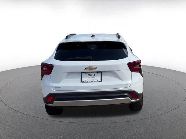 used 2025 Chevrolet Trax car, priced at $22,011