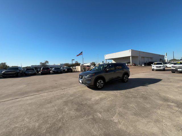 used 2023 Nissan Rogue car, priced at $21,154