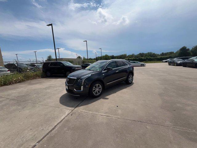 used 2023 Cadillac XT5 car, priced at $28,656