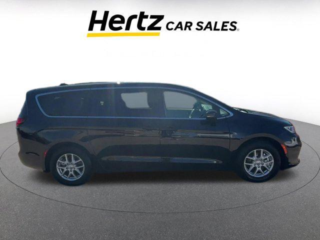 used 2024 Chrysler Pacifica car, priced at $29,208