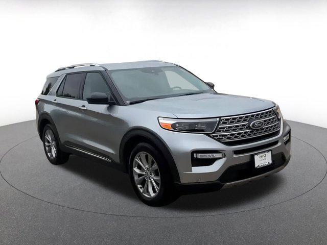 used 2024 Ford Explorer car, priced at $30,758