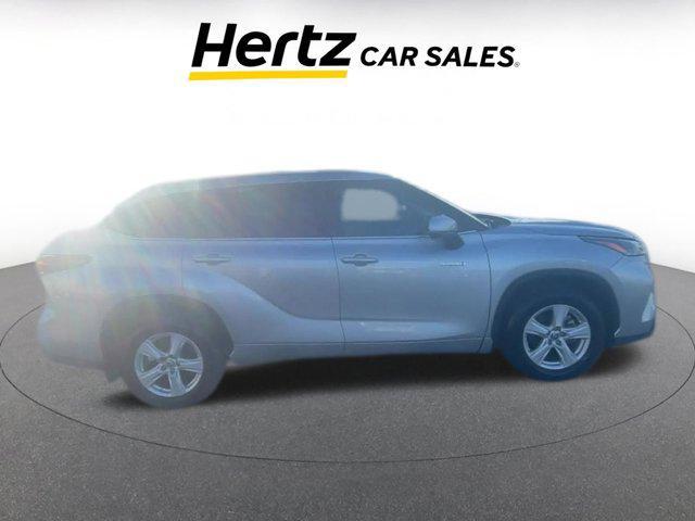 used 2021 Toyota Highlander Hybrid car, priced at $29,894