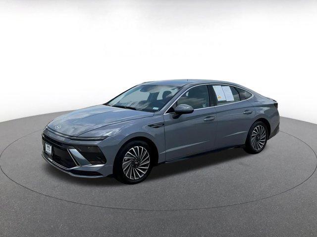 used 2024 Hyundai Sonata Hybrid car, priced at $23,739