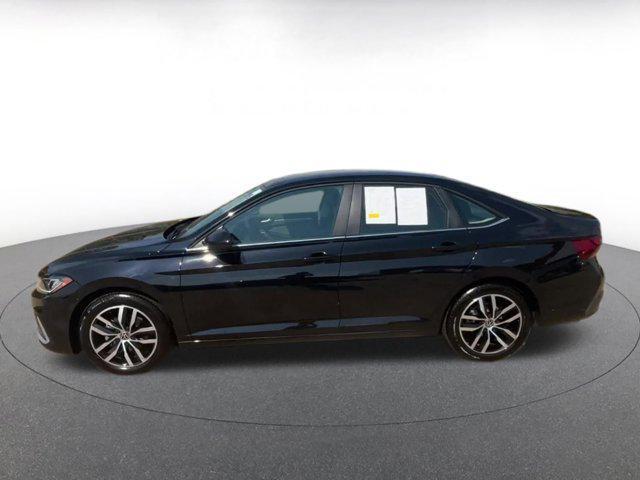 used 2025 Volkswagen Jetta car, priced at $21,612