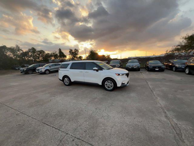 used 2023 Kia Carnival car, priced at $29,145