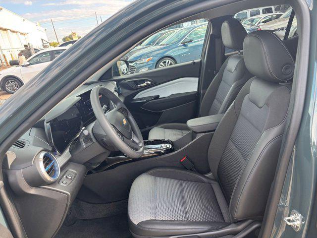 used 2025 Chevrolet Trax car, priced at $22,244
