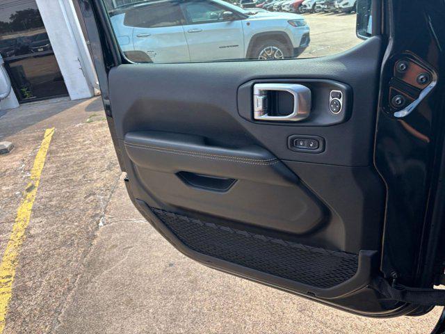 used 2025 Jeep Wrangler car, priced at $41,121