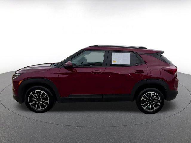 used 2025 Chevrolet TrailBlazer car, priced at $22,440