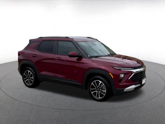 used 2025 Chevrolet TrailBlazer car, priced at $22,440