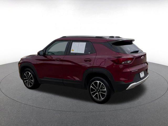 used 2025 Chevrolet TrailBlazer car, priced at $22,440