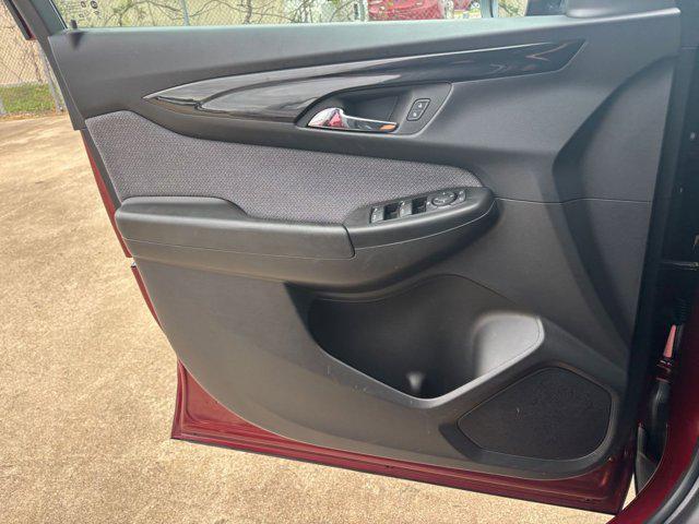 used 2025 Chevrolet TrailBlazer car, priced at $22,440