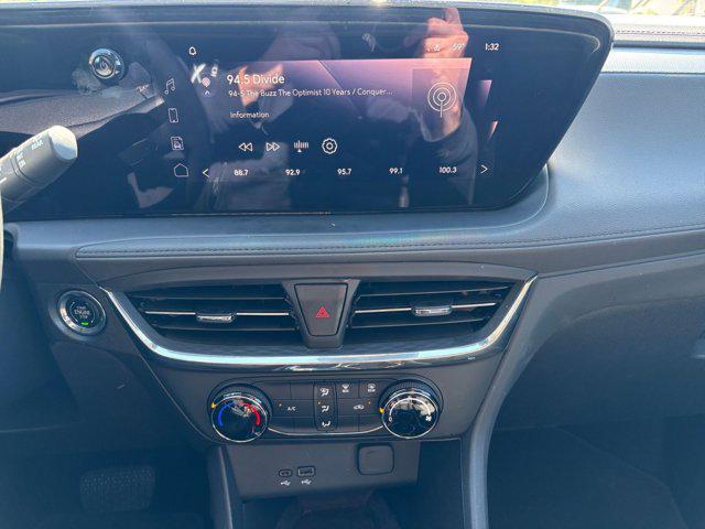 used 2025 Buick Encore GX car, priced at $20,886