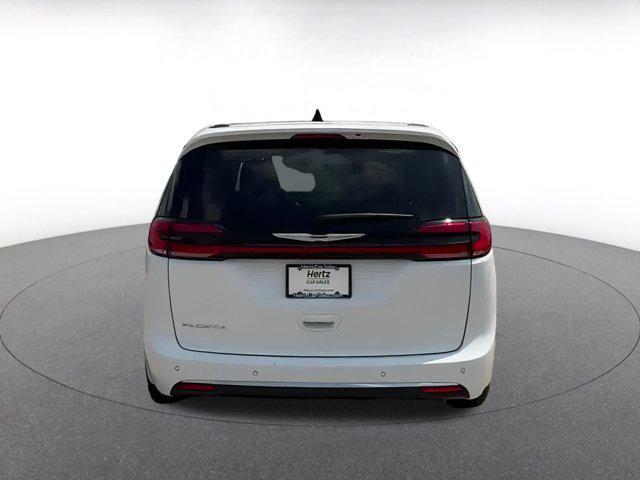 used 2024 Chrysler Pacifica car, priced at $34,246