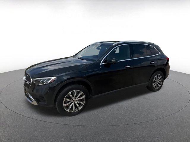 used 2024 Mercedes-Benz GLC 300 car, priced at $41,895