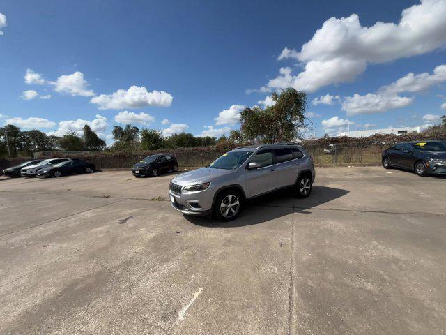 used 2020 Jeep Cherokee car, priced at $18,621