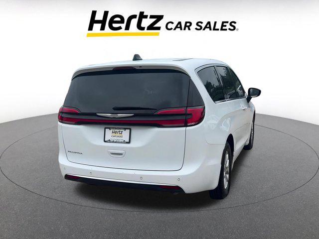 used 2024 Chrysler Pacifica car, priced at $33,912