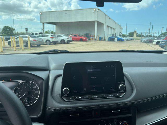 used 2024 Nissan Rogue car, priced at $20,757