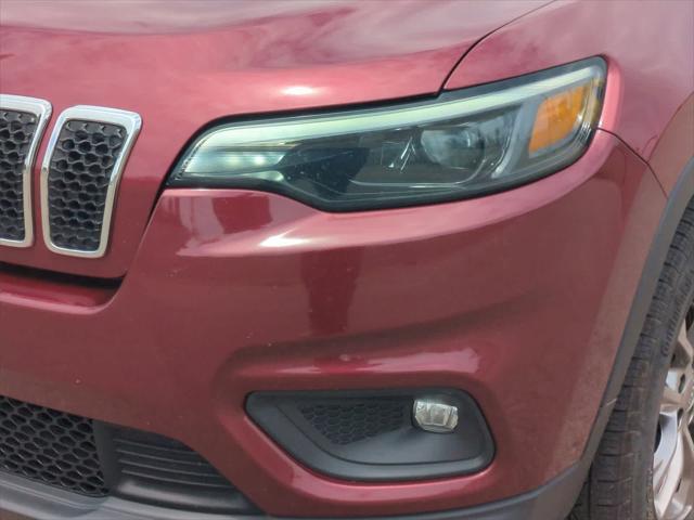 used 2020 Jeep Cherokee car, priced at $15,499