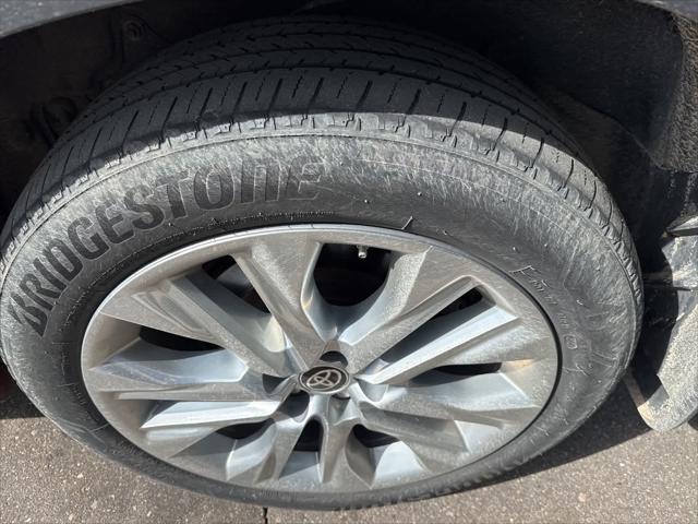 used 2021 Toyota Highlander car, priced at $35,680