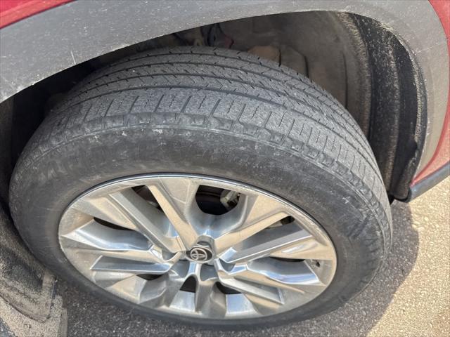 used 2021 Toyota Highlander car, priced at $35,680