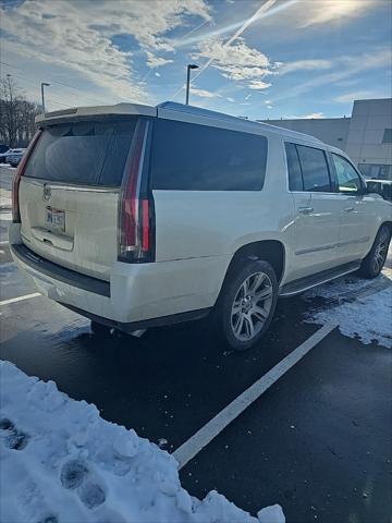 used 2015 Cadillac Escalade ESV car, priced at $17,995